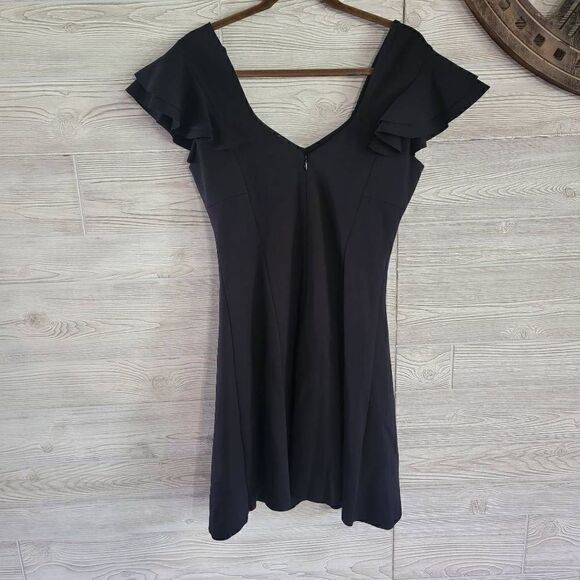 Elliatt Sicily Skater A Line Dress Womens SZ L Ruffled Formal Anthropologie - Picture 3 of 7